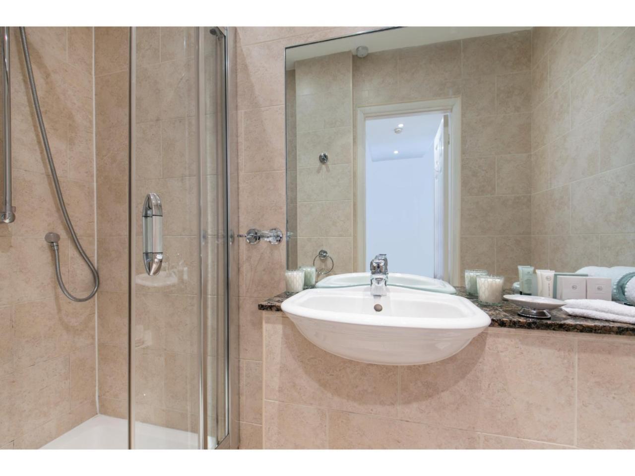Fitzrovia Serviced Apartments London Exterior photo